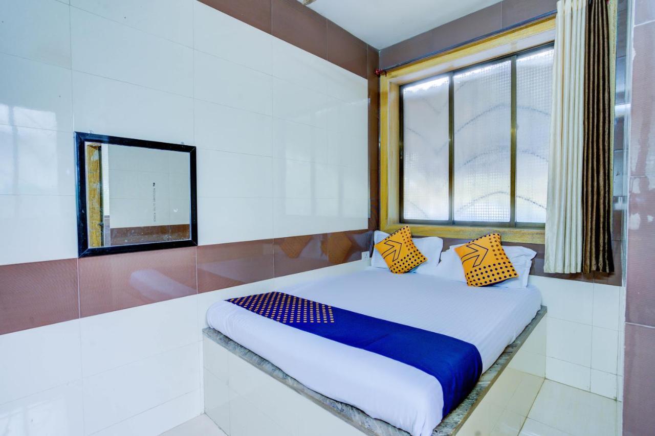 Spot On 63917 Hotel Dolphin Garden Kolad Εξωτερικό φωτογραφία
