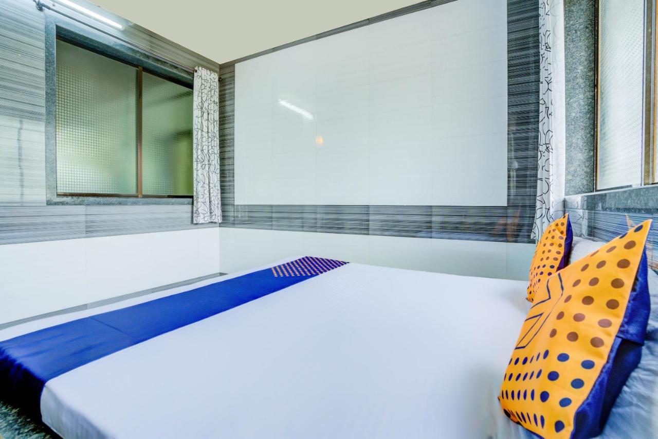 Spot On 63917 Hotel Dolphin Garden Kolad Εξωτερικό φωτογραφία