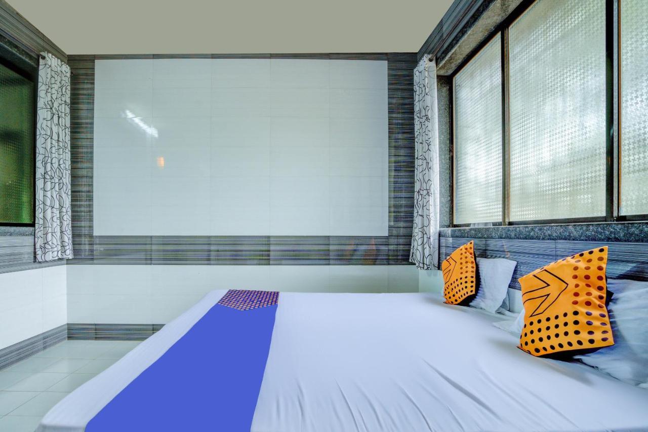 Spot On 63917 Hotel Dolphin Garden Kolad Εξωτερικό φωτογραφία