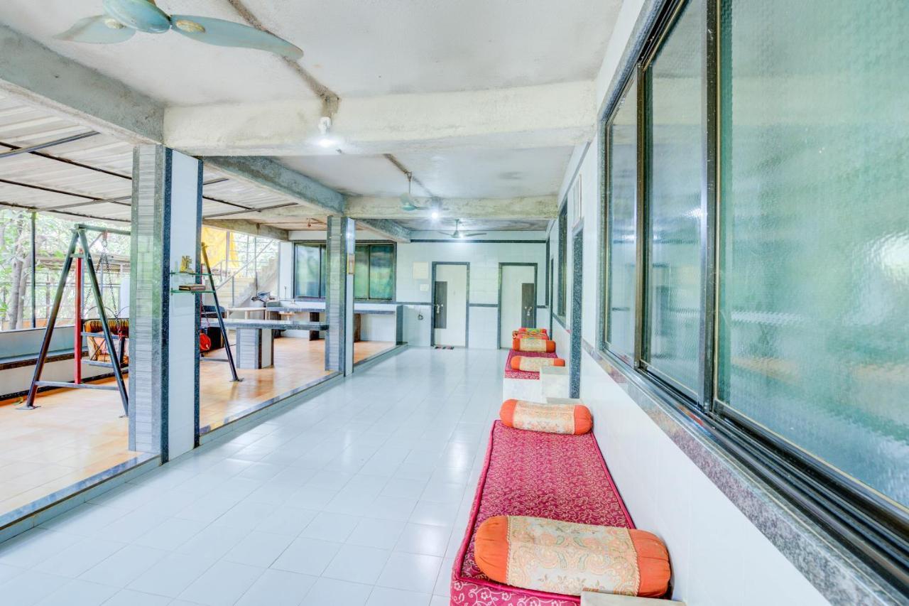 Spot On 63917 Hotel Dolphin Garden Kolad Εξωτερικό φωτογραφία