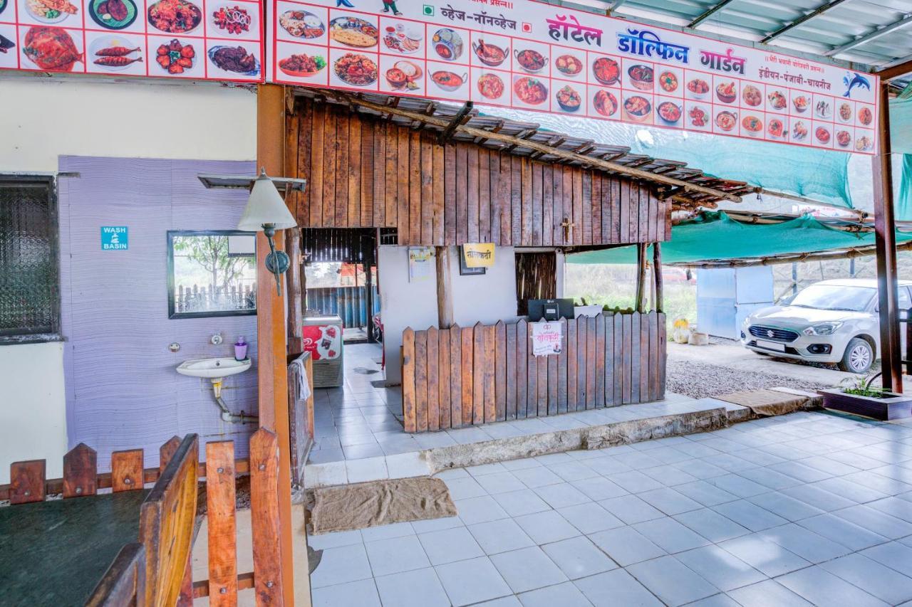 Spot On 63917 Hotel Dolphin Garden Kolad Εξωτερικό φωτογραφία